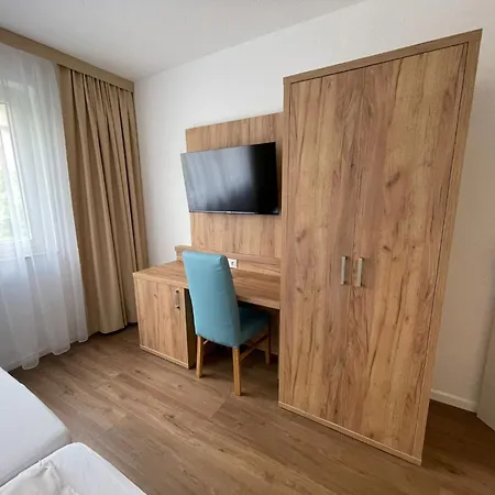 Appartement Kernsanierte In Ruhiger Und Zentraler Lage By Interhome Wilhelmshaven