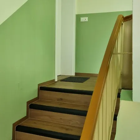 Kernsanierte In Ruhiger Und Zentraler Lage By Interhome Appartement Wilhelmshaven
